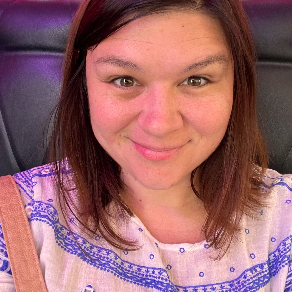 Meet your Posher, Samantha